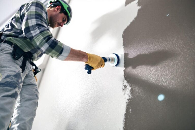 Quand et comment hydrofuger sa façade : guide complet